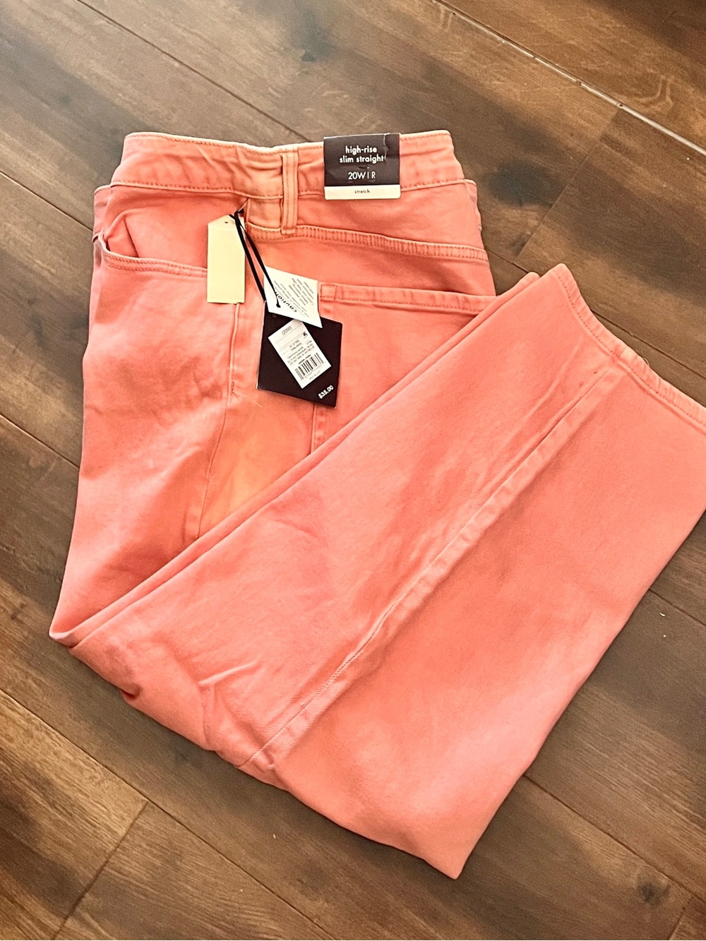 Ava & Viv High-Rise Jeans in Peach Coral Color 20W Relaxed Fit Stretch